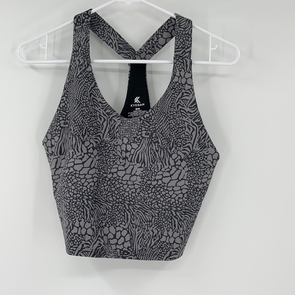 Kyodan women’s sports bra medium EUC
